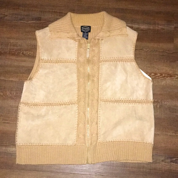 Designer studio vest. Size xl - Picture 1 of 3